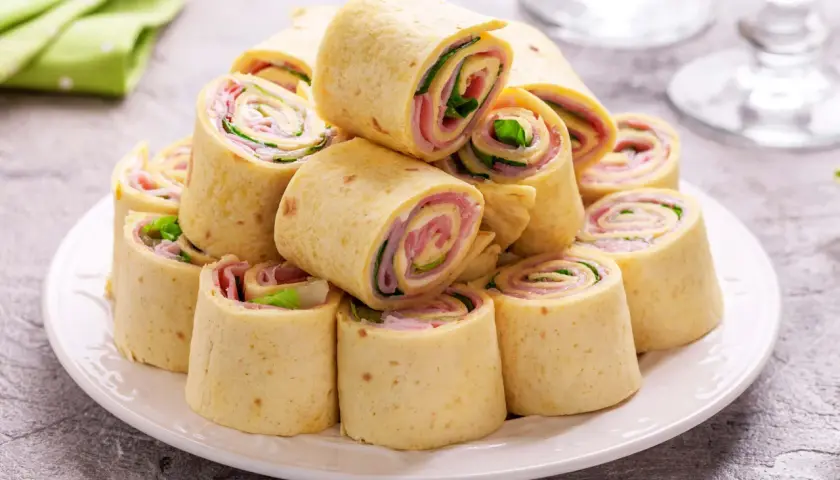 Placki tortilla z czym? Najlepsze pomysły na pyszne nadzienia