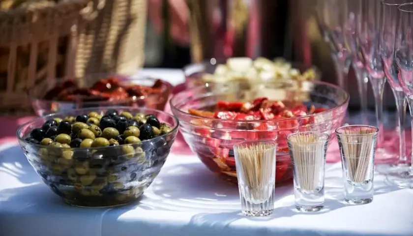 Czy od cateringu można odliczyć VAT? Oto co musisz wiedzieć